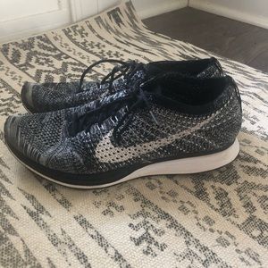 Nike Flyknit Racer